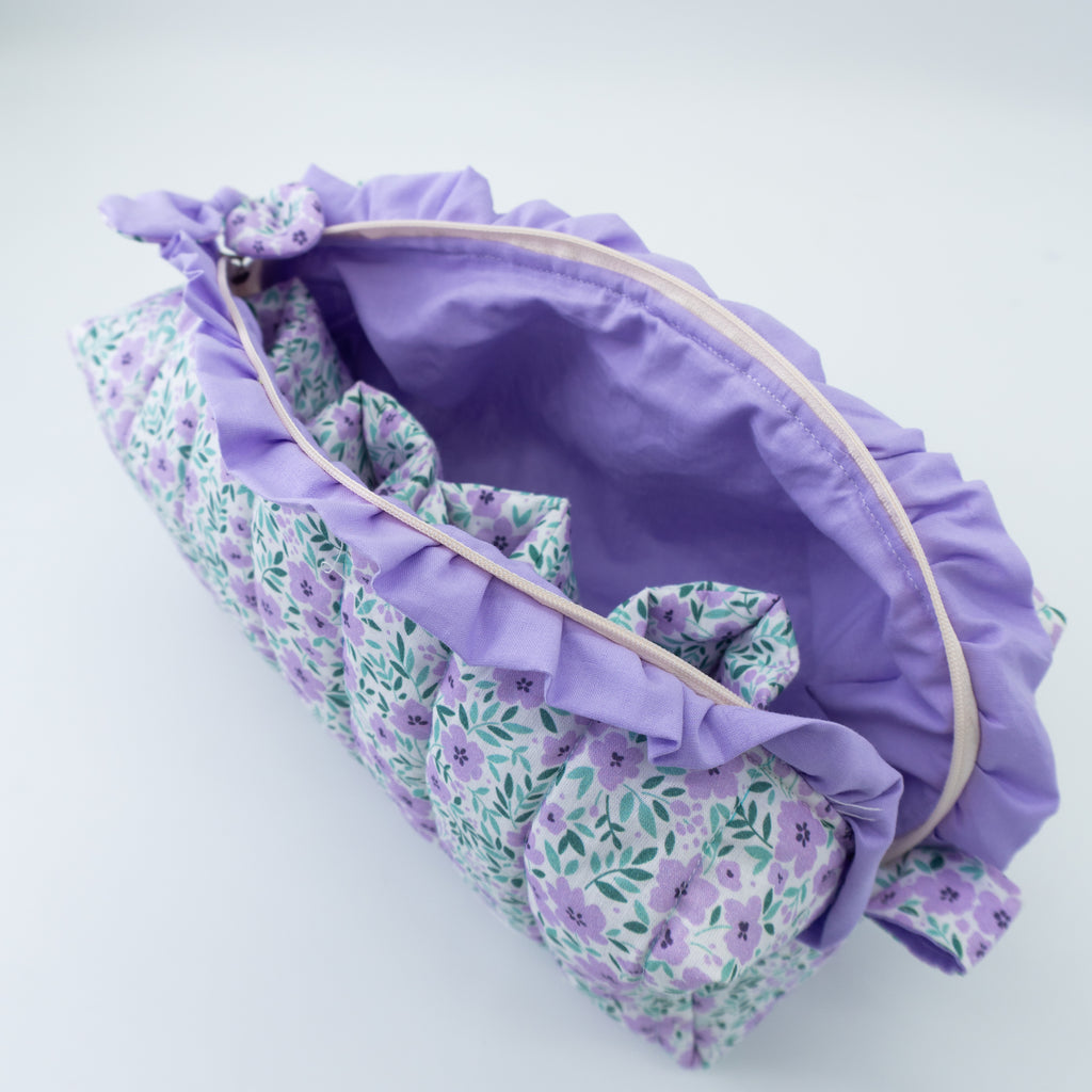 AirWrap Case Flores com Folhos